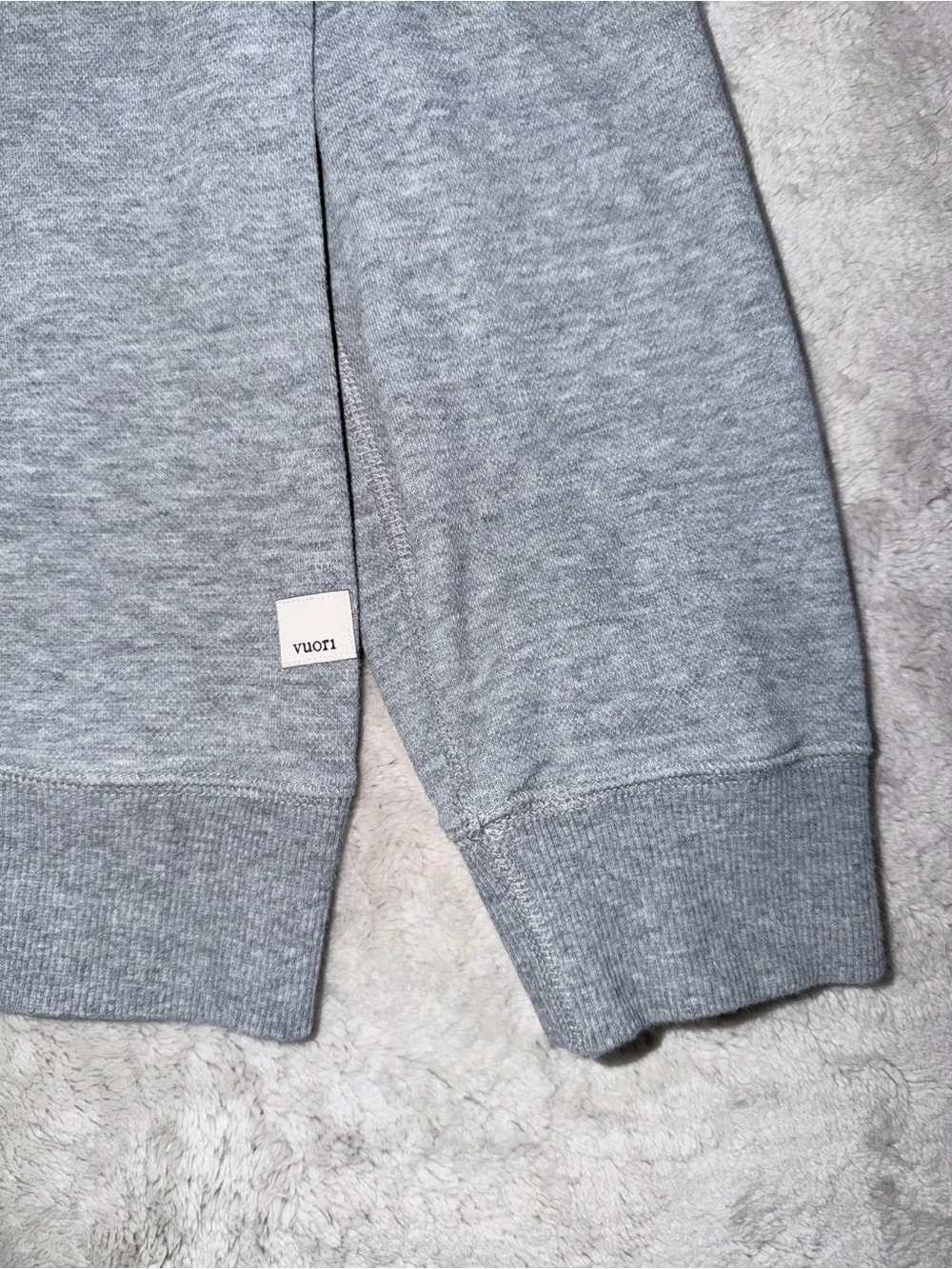 Vuori Men’s Jeffreys Pullover Long Sleeve Crew Neck Size Large In Heather Grey